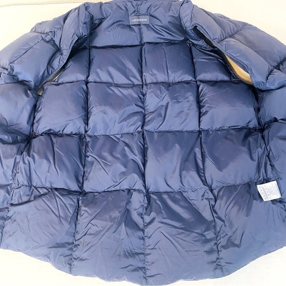 Lands’ End Navy Down Puffer Vest Size L - Picture 4 of 7